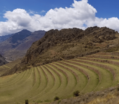 andenes incas valle sagrado peru viaje organizado